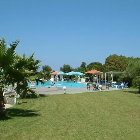 Hotel Lintzi 2*