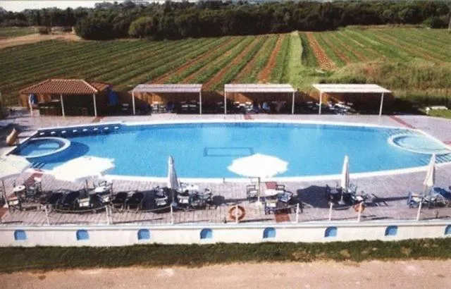 Lintzi Otel 2*