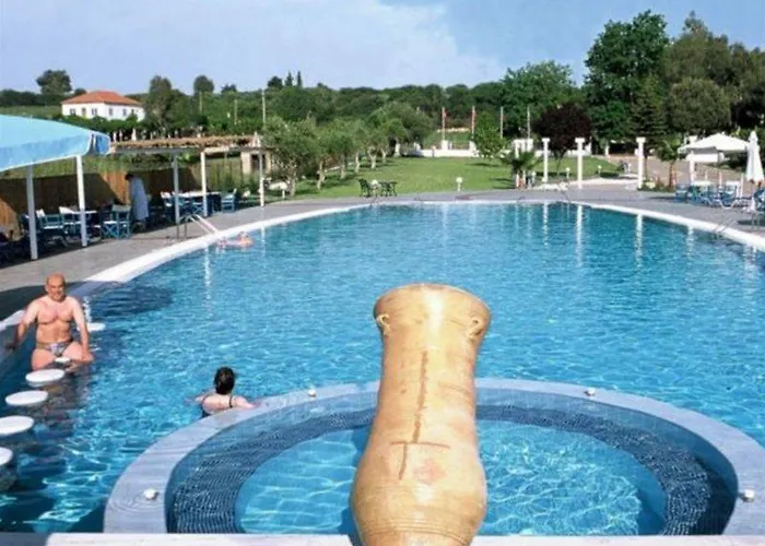 λίντζι Ξενοδοχείο 2*